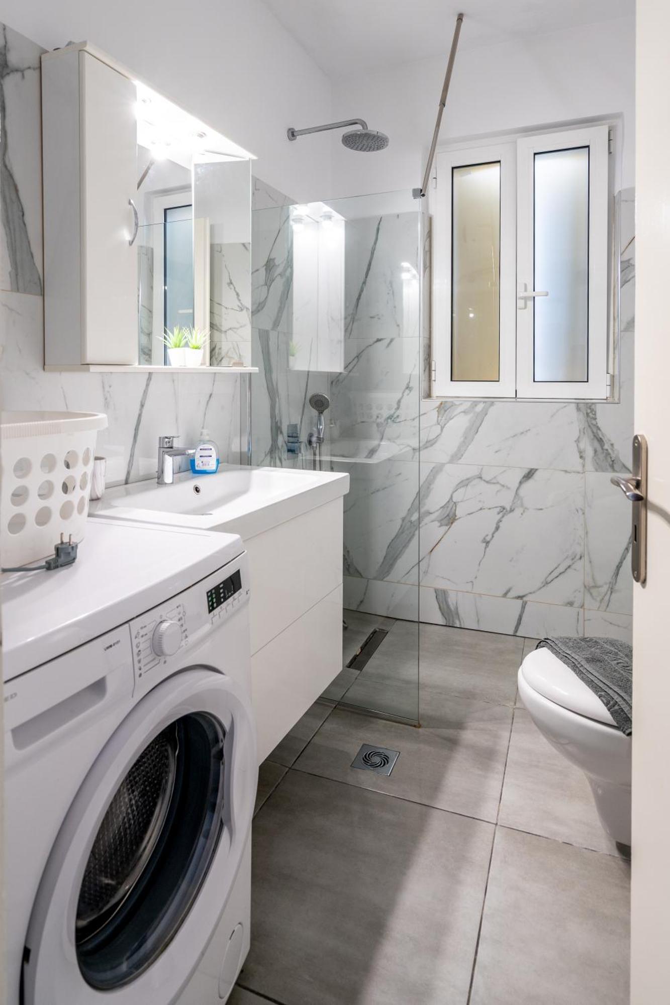 Psiri Gem From In Vivo Apartments- Spacious 1St Floor Apartment With Balcony In Athens' Historic Center Ngoại thất bức ảnh